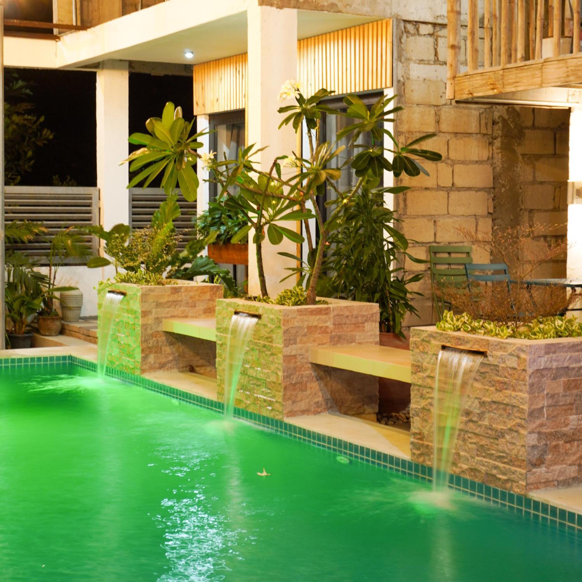 Urban Oasis Resort, Tarlac ภายนอก รูปภาพ