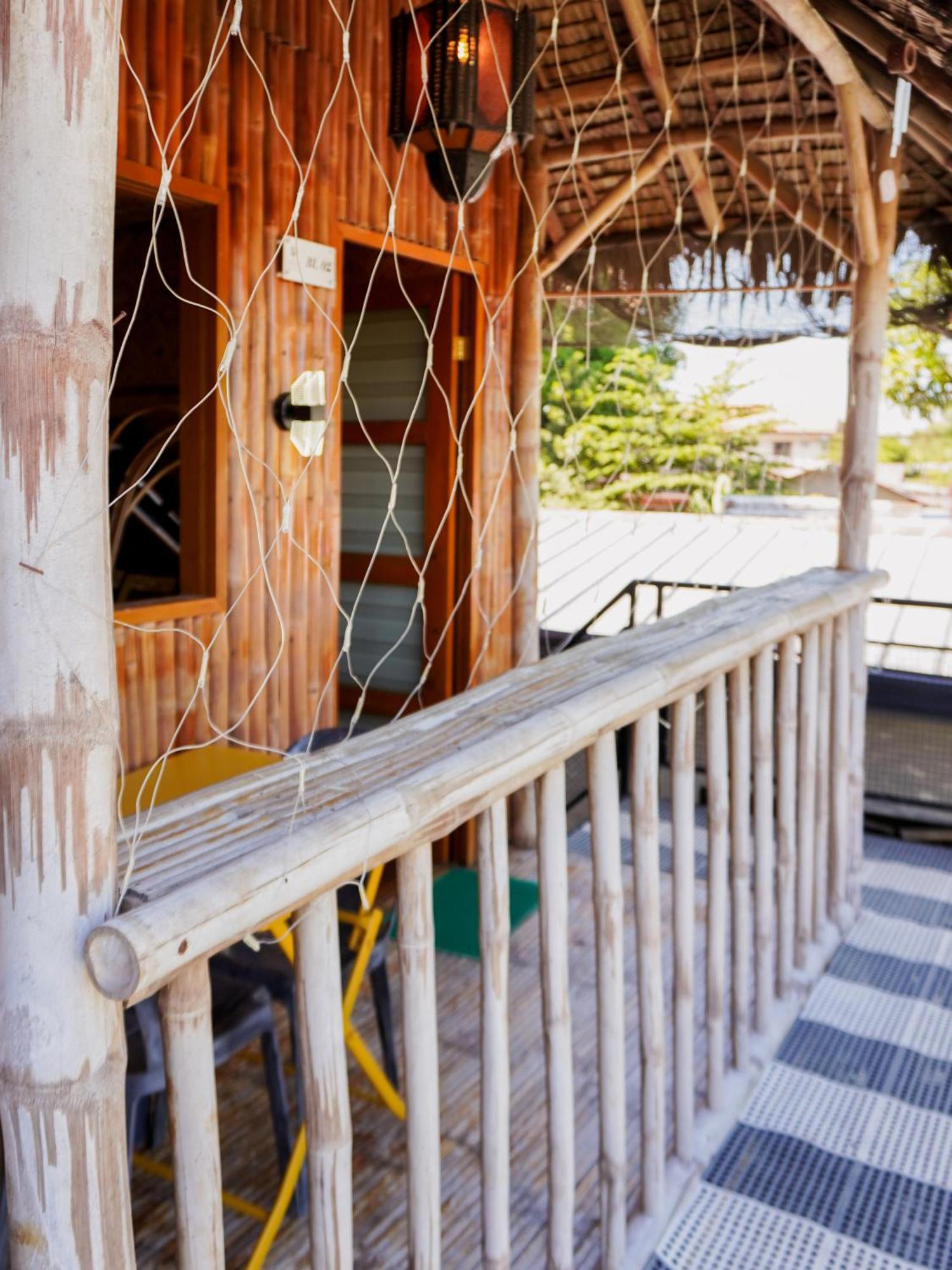 Urban Oasis Resort, Tarlac ภายนอก รูปภาพ